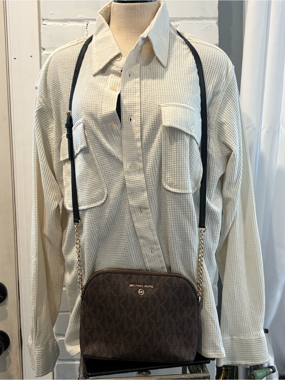 Michael Kors Cindy Signature Logo Dome Crossbody Bag - Brown